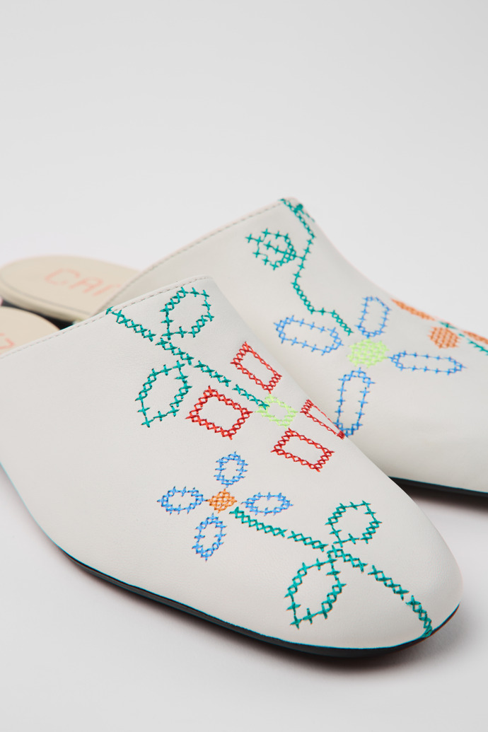 Twins White Leather Sandals for Women.