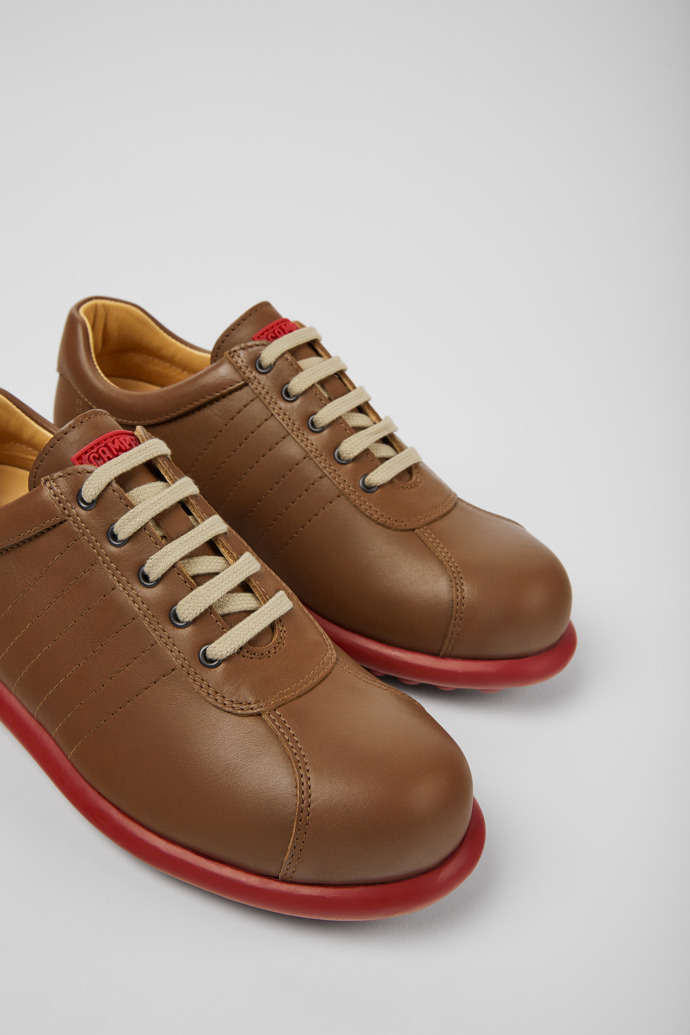 Pelotas Brown leather shoes for women