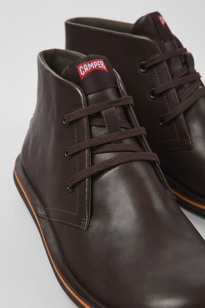 Beetle Brown Leather Ankle Boots for Men.