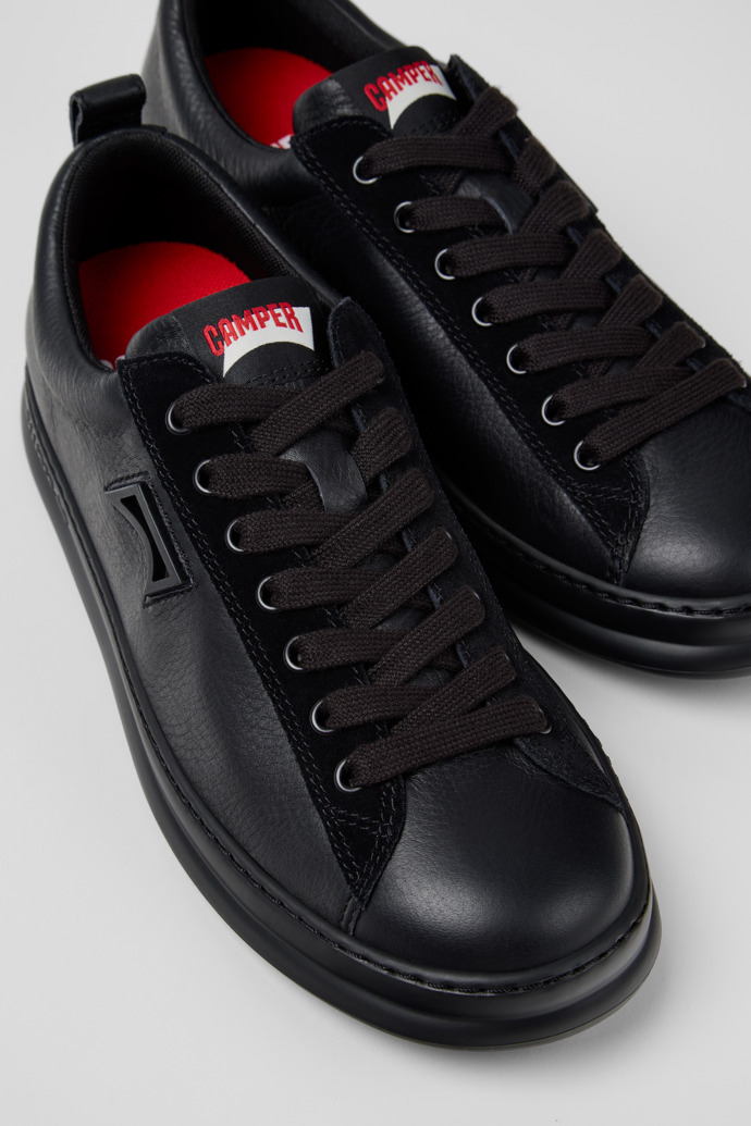 Runner Black Leather and Nubuck Sneakers for Men.