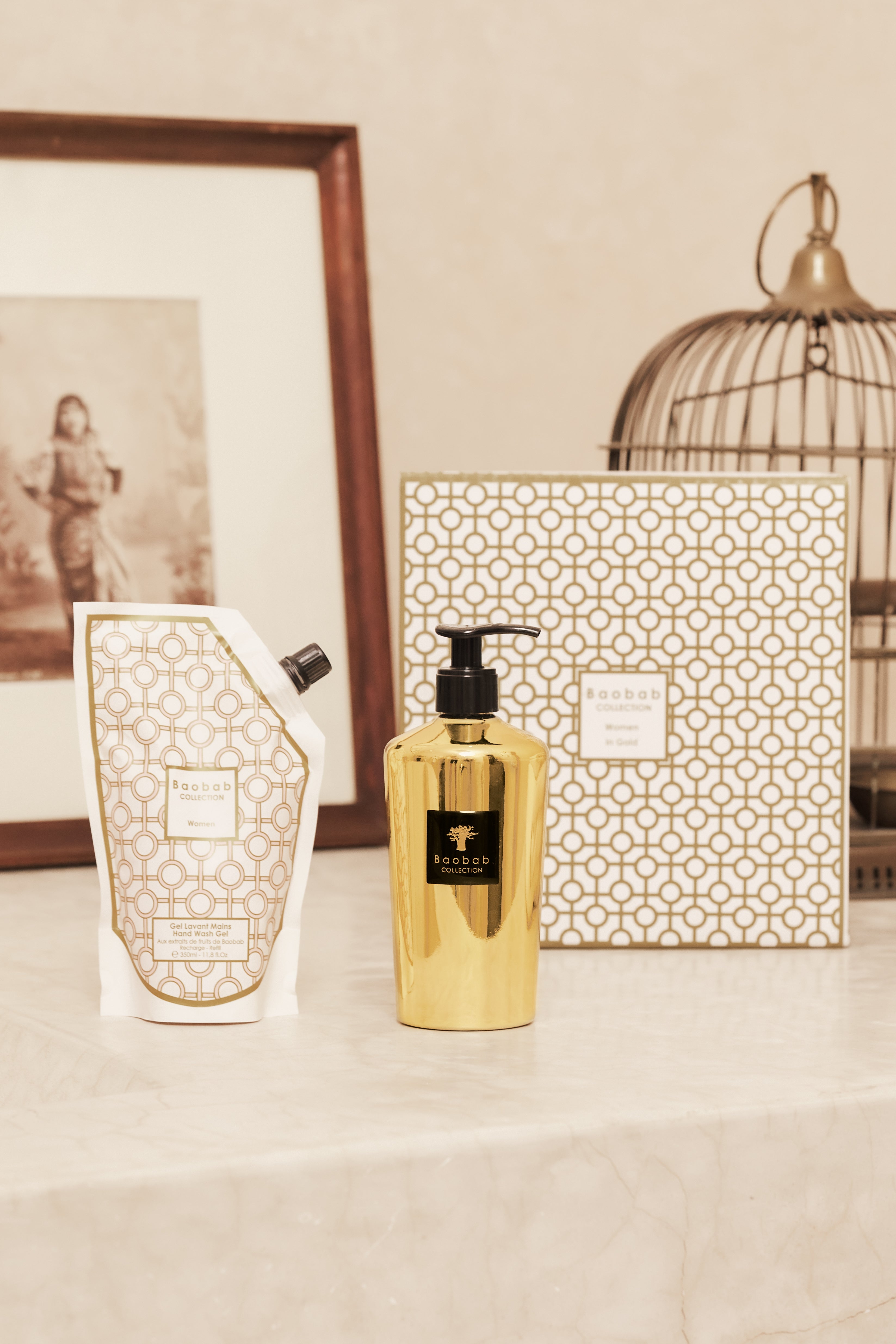 GIFT BOX HAND WASH GEL WOMEN IN GOLD