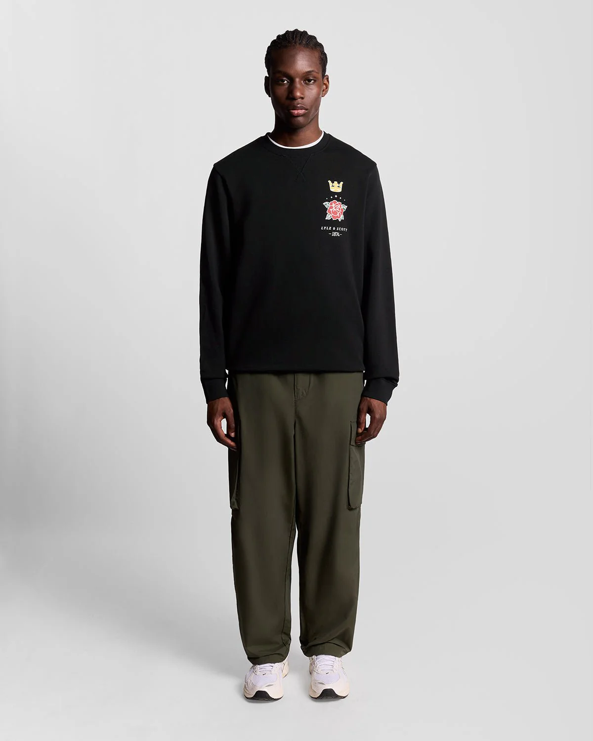 Pub Graphic Crew Neck Sweatshirt