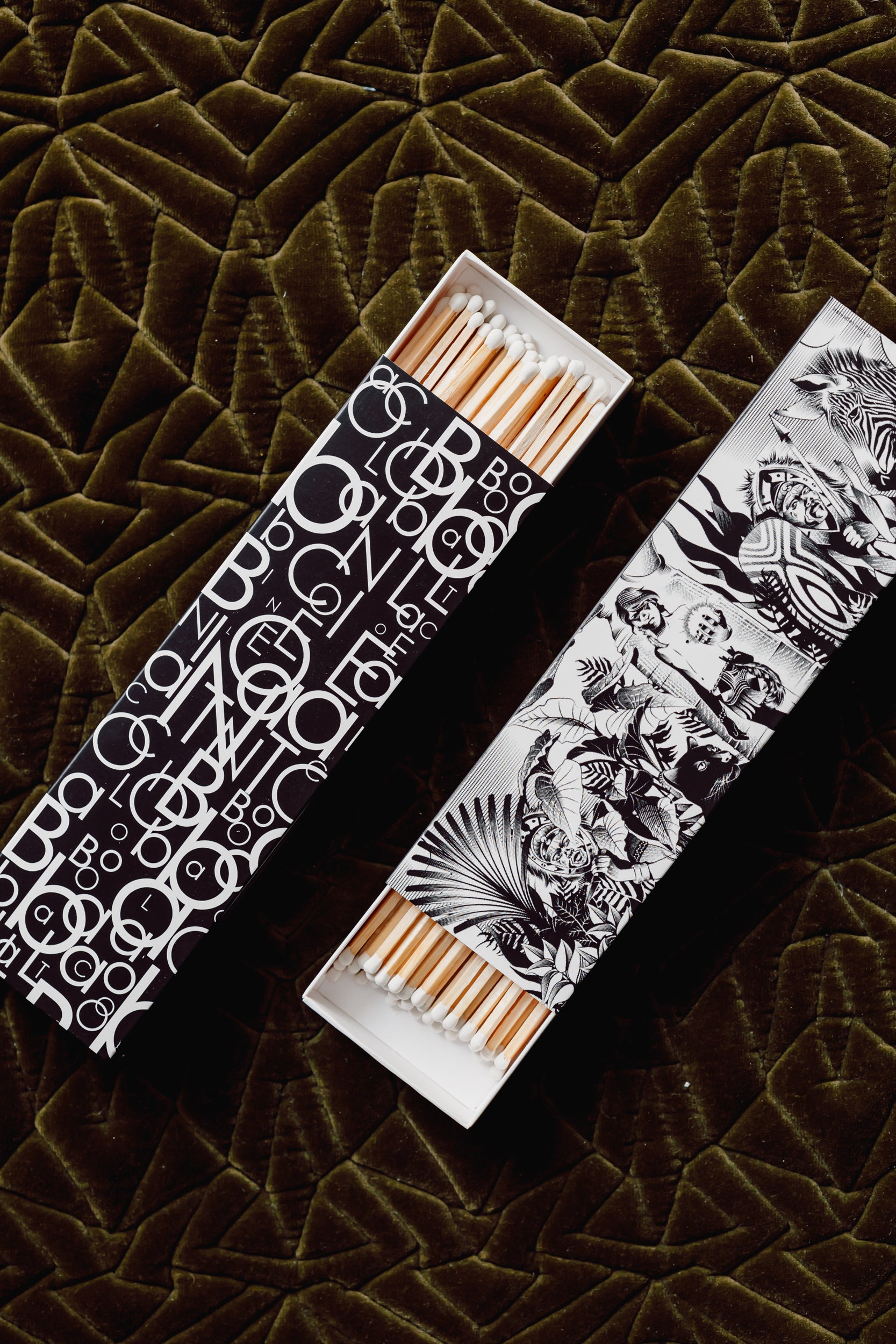 MATCHES FEATHERS