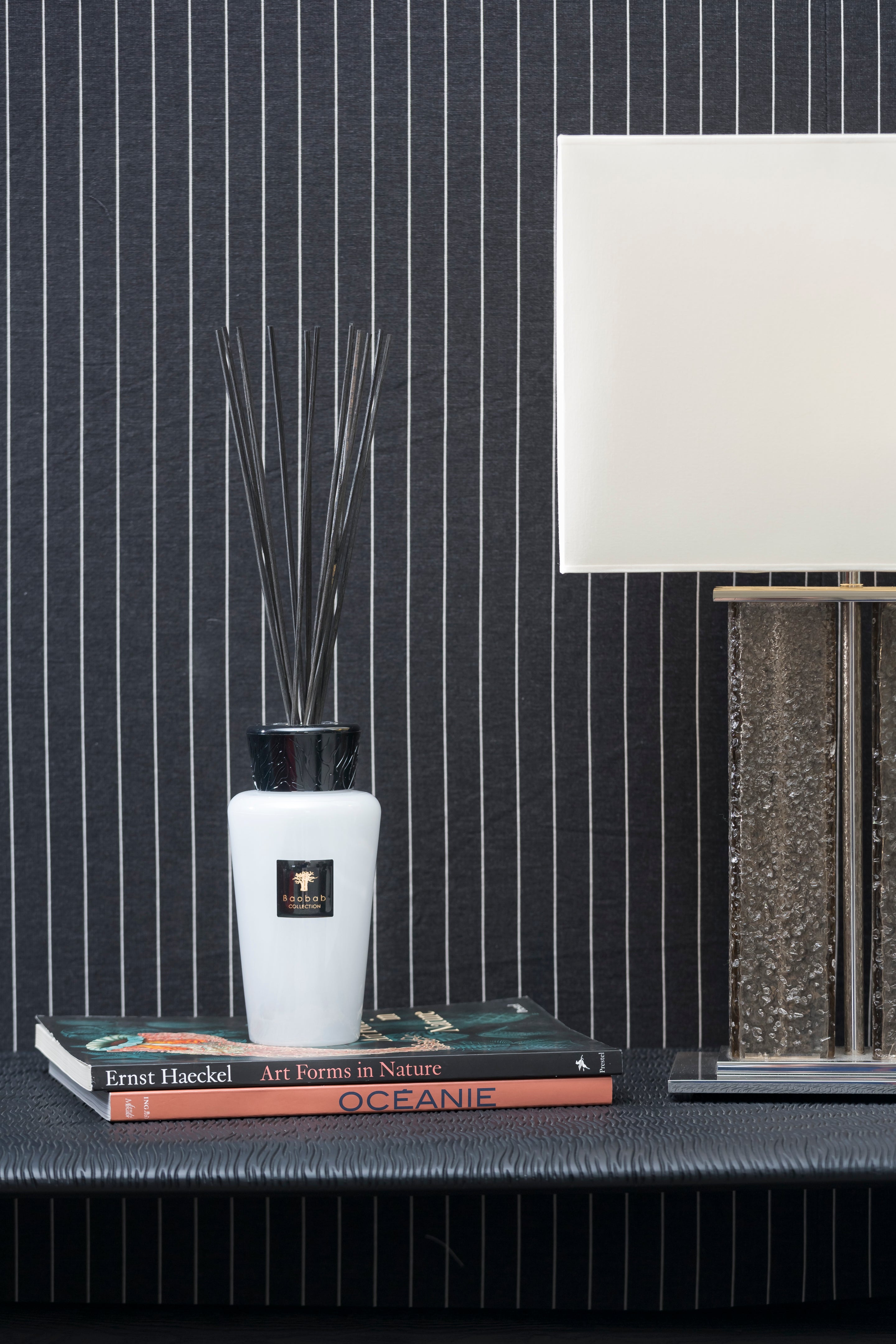 DIFFUSER LES PRESTIGIEUSES PIERRE DE LUNE