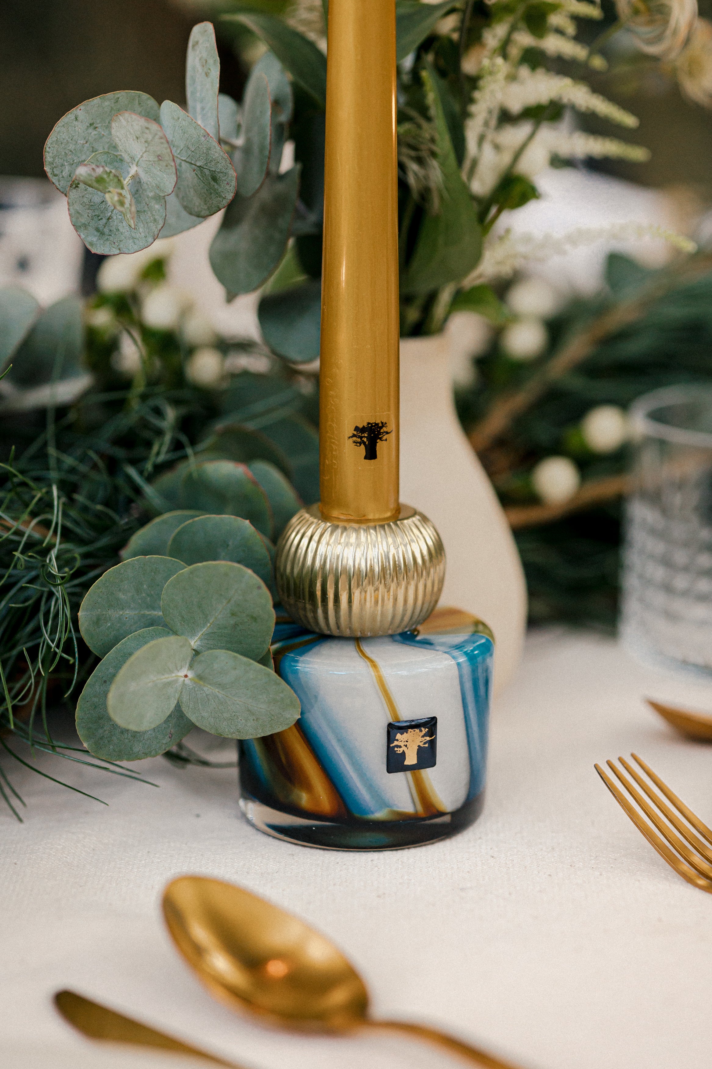 CANDLE HOLDER TWINS NIRVANA HOLY