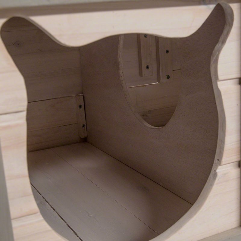 Madeira Cat House 90 x 50 x 75 cm (L x W x H)