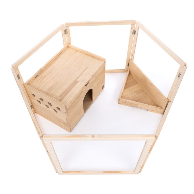 TIAKI Wooden Playrun 123 x 106.5 x 60cm (L x W x H)