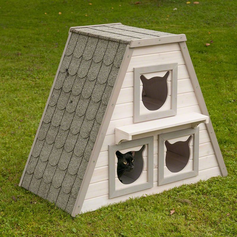 Madeira Cat House 90 x 50 x 75 cm (L x W x H)
