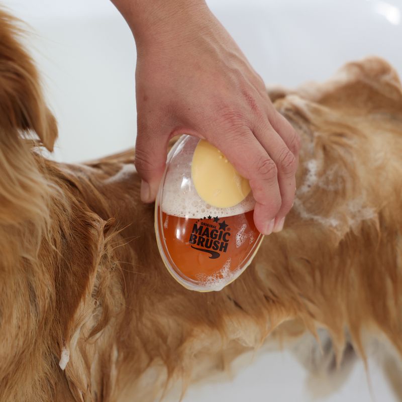 Kerbl MagicBrush Bath Brush 11.5 x 7.5 x 6cm (L x W x H)