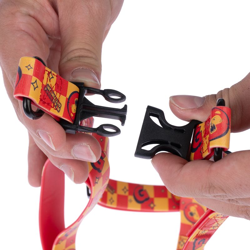 Harry Potter Gryffindor Harness Size S: Chest Circumference 39 - 51 cm