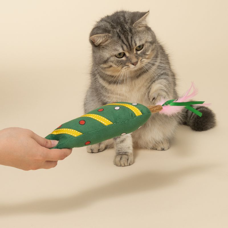 TIAKI Christmas Tree with Ribbon Cat Toy 42 x 10 x 5 cm (L x W x H)