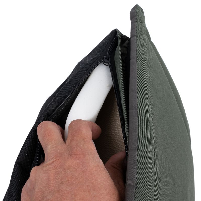 Nomad Tales Spirit Retreat Outdoor Dog House 53 x 41 x 36 cm (L x W x H)