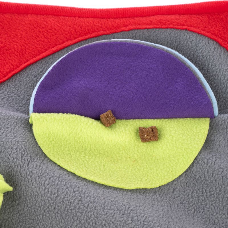 TIAKI Heart Sniffing Mat 50 x 50 cm (L x W)