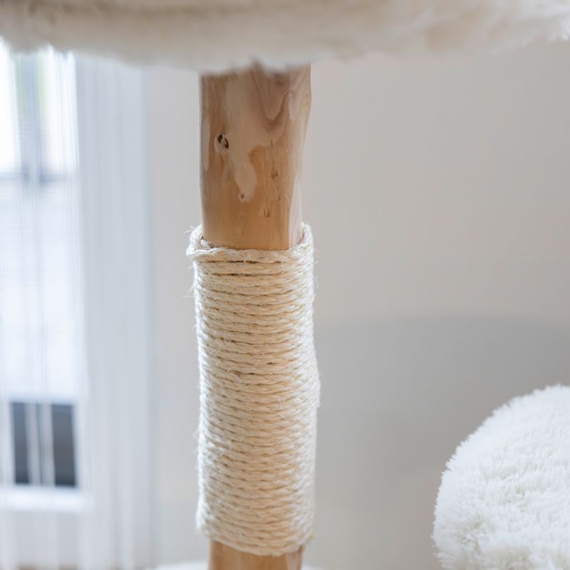 Kerbl Pet Scratching Post Lucia White