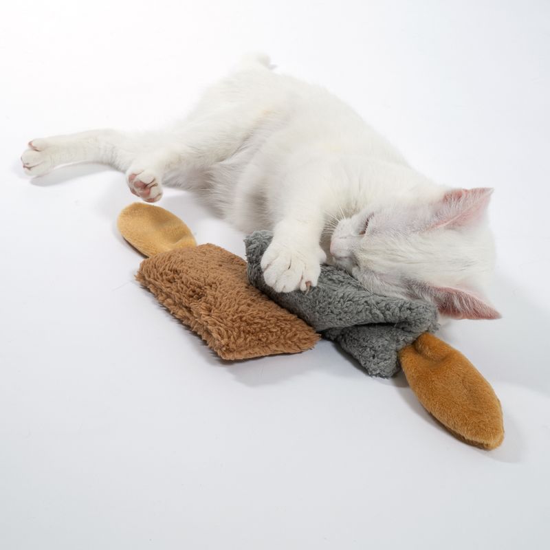 zooplus Basics Beavers Catnip Toy Set Set of 2