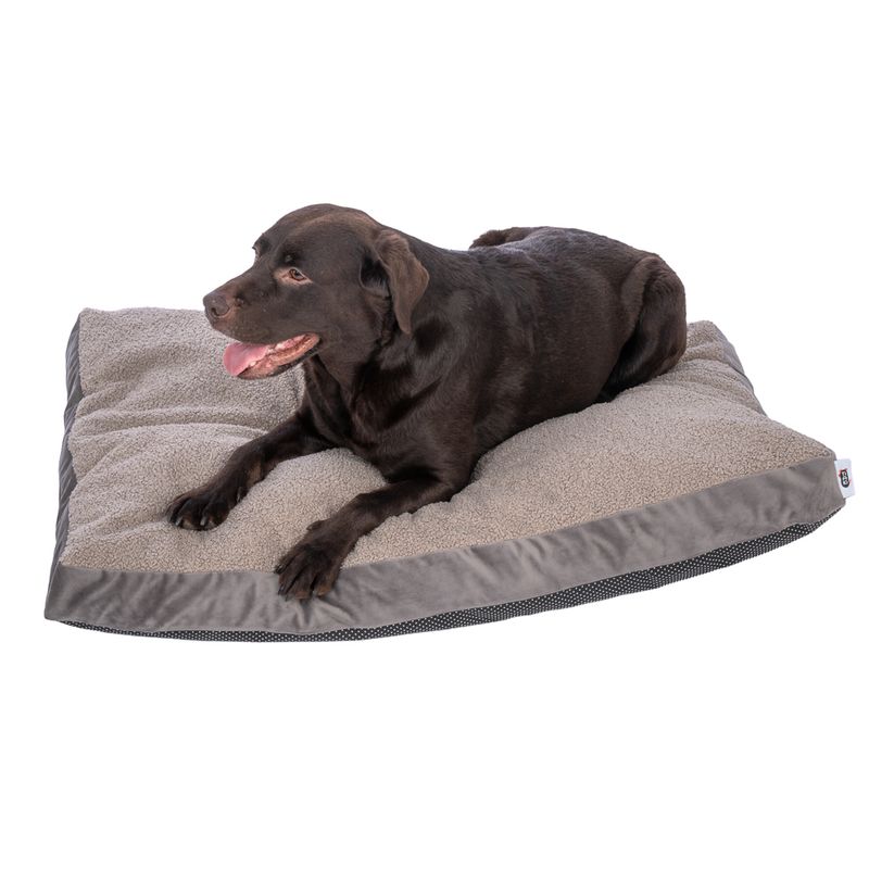 TIAKI Teddy Dog Mattress - Taupe Size M: 70 x 50 x 10 cm (L x W x H)