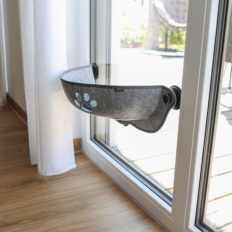 Kerbl Filzino Pet Window Bed 70 x 26 x 26cm (L x W x H)