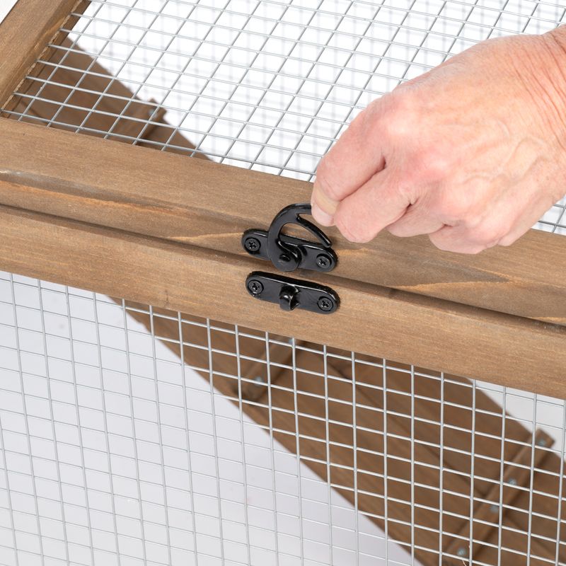 TIAKI Rabbit Hutch Attached Enclosure: 116 x 78 x 89.8 cm (L x W x H)