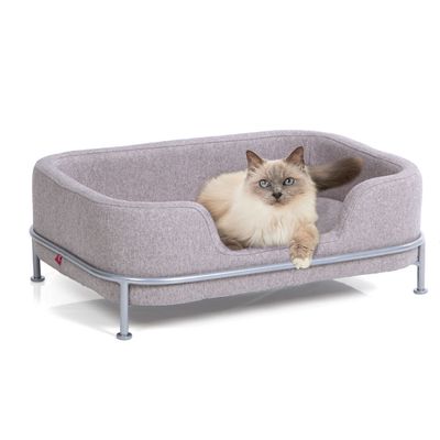 Canadian Cat Company Windsor Pet Bed approx. 68 x 47.5 x 25.5cm (L x W x H)