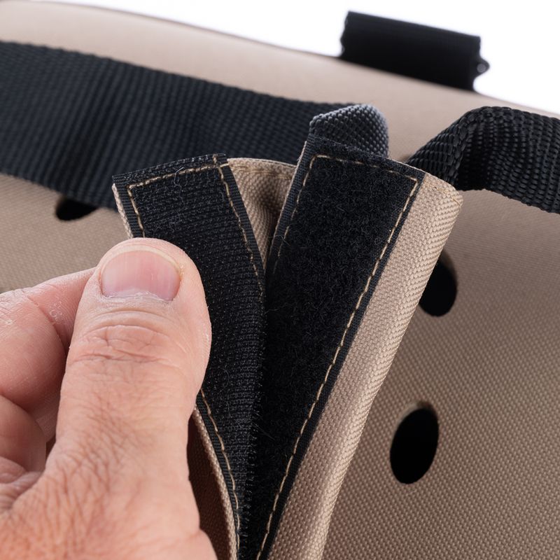 TIAKI Lightweight Carry Bag 44 x 28 x 28cm (L x W x H)