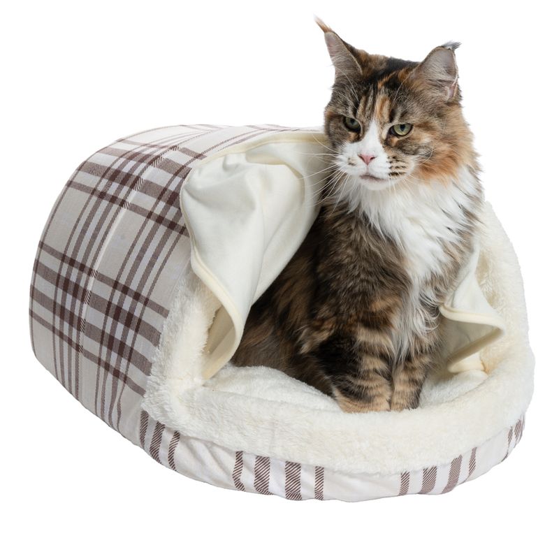 zooplus Basics Checked Cuddle Bed Den 60 x 40 x 28 cm (L x W x H)