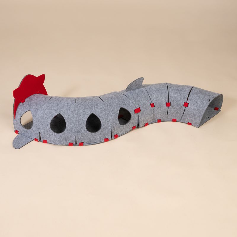 TIAKI Shark Cat Tunnel 100 x 23 x 21 cm (L x W x H)