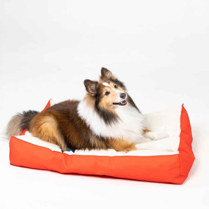 DC Superman Dog Mattress Size S: 80 x 50 x 15 cm (L x W x H)