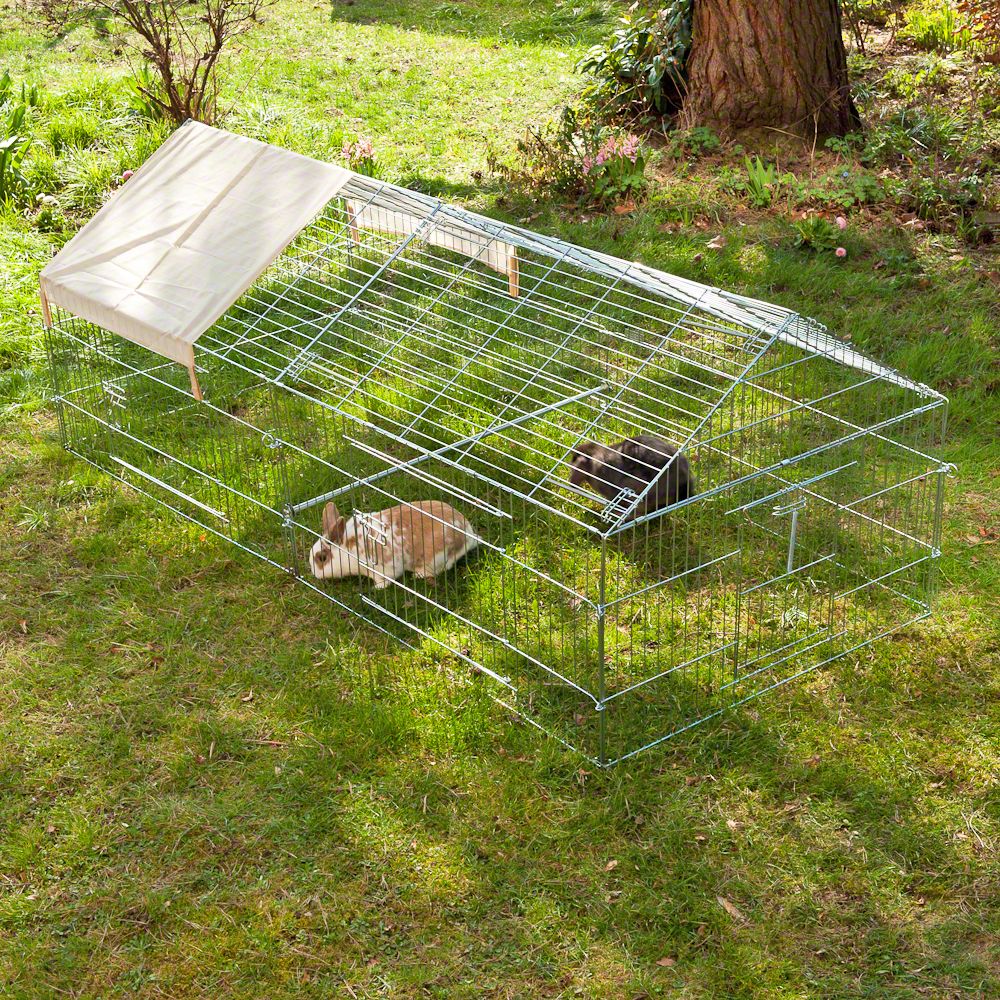 Kerbl Luxus Metal Run with pitched roof 220 x 103 x 85 cm (L x W x H)