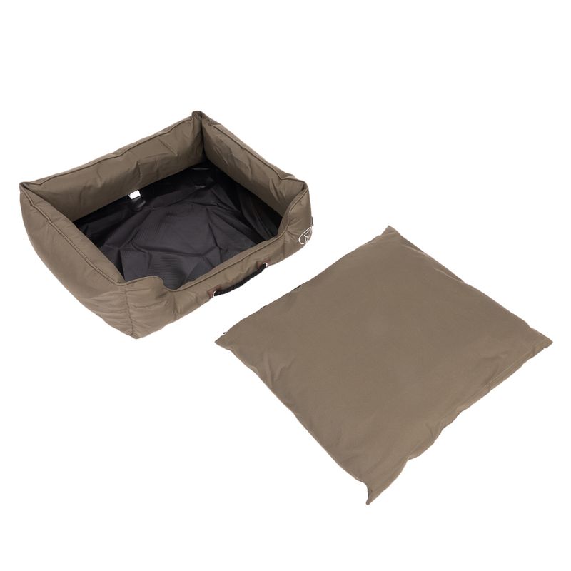 Nomad Tales Spirit Outdoor Dog Bed Pine 79 x 72 x 19 cm (L x W x H)