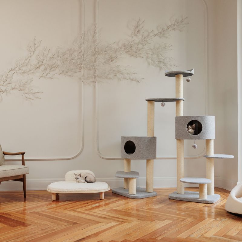 Modern Living Amora Scratching Tree Light-grey