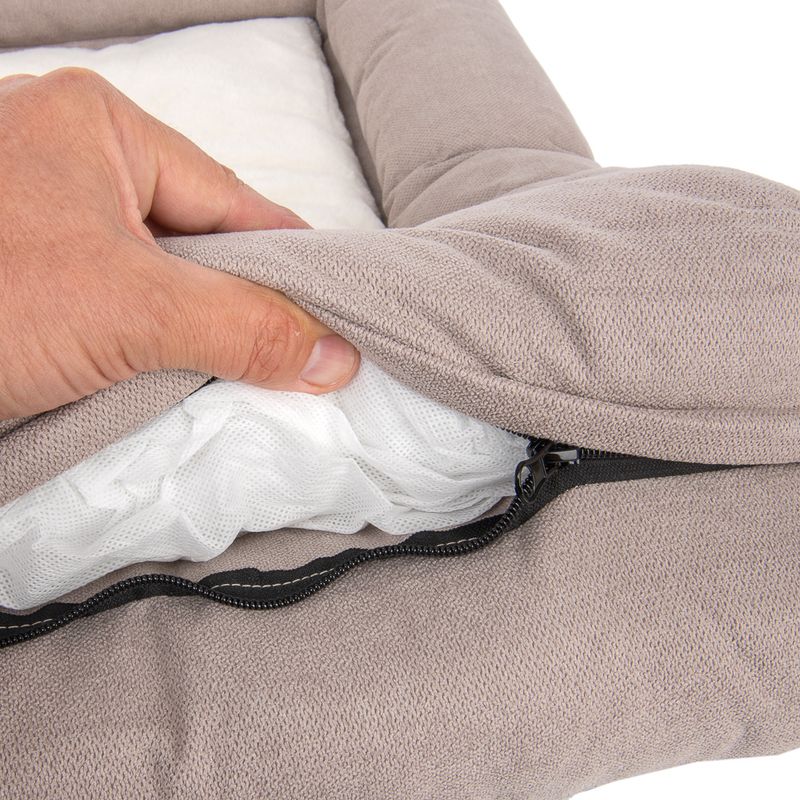 Modern Living Vancouver Dog Sofa L 80 x W 58 x H 18 cm