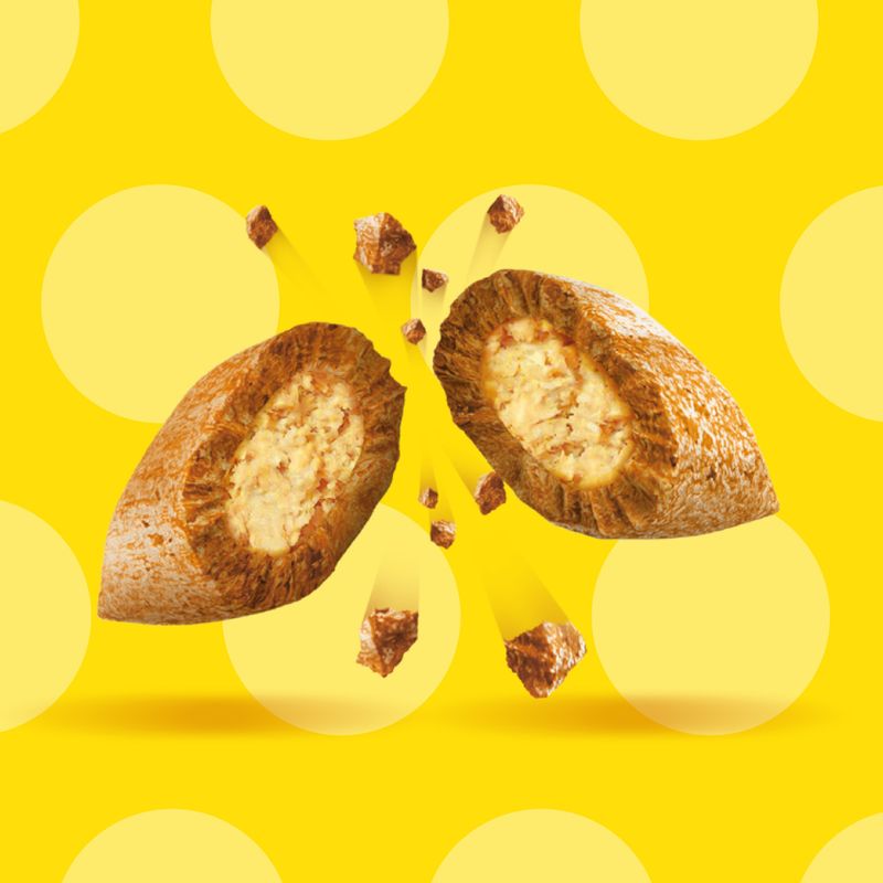 Dreamies Cat Snacks Mega Pack with Cheese