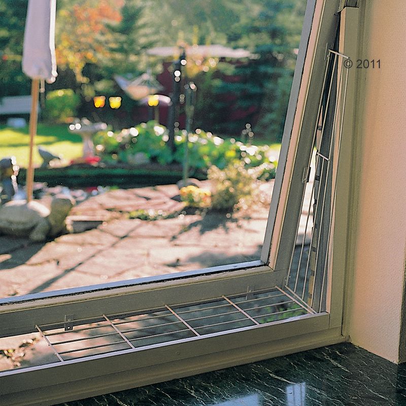 Trixie Protective Fencing for Tilting Windows - White Format 1: Side of Window