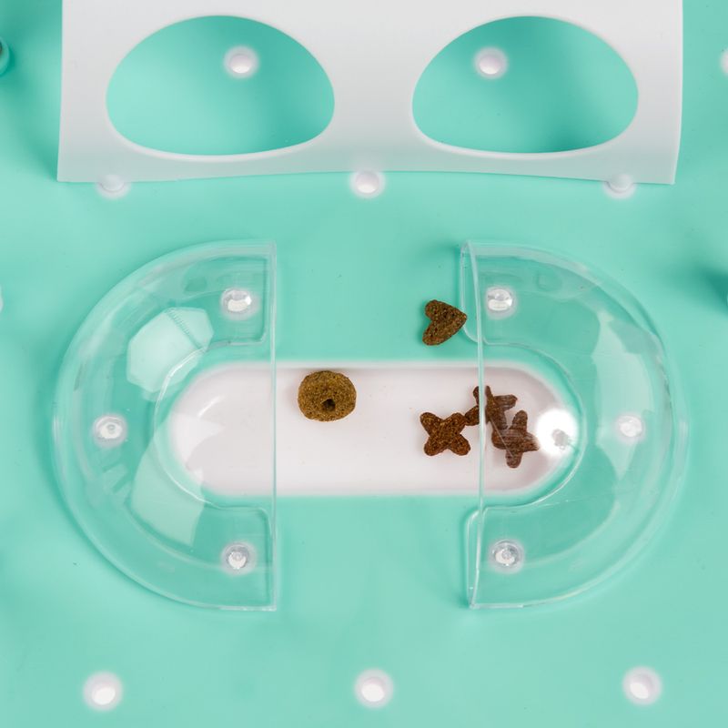 Slo-Mo Cat Toy 1 Toy