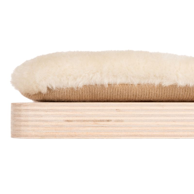 Natural Paradise Cat Tree Orchid Vanda S cream