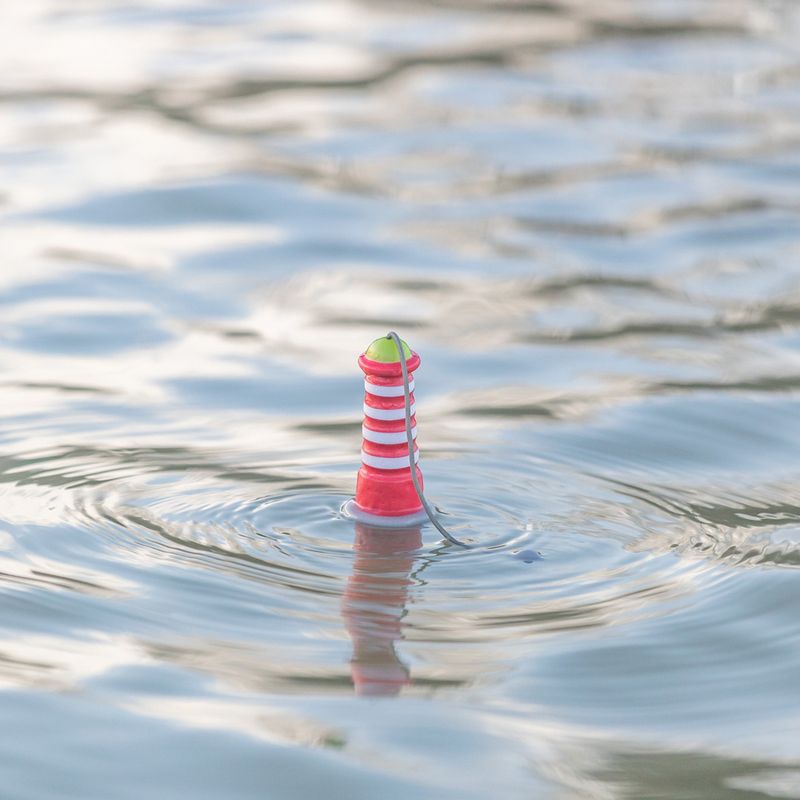 Trixie Lighthouse Water Toy 6 x 20cm (diameter x H)