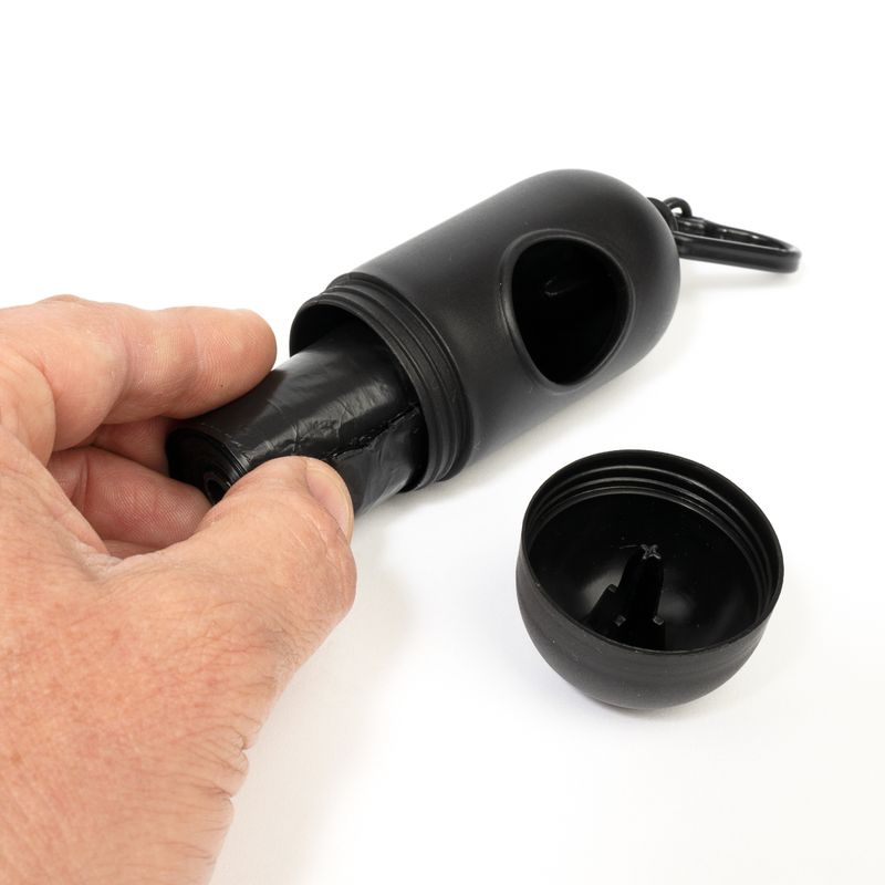 zooplus Basics Black Dog Poop Bags 40 Rolls of 15 Bags (600 Bags)