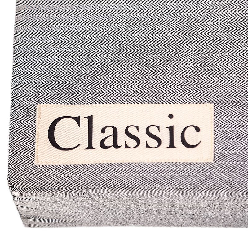 Classic Dog Mattress 80 x 55 x 10 cm (L x W x H)