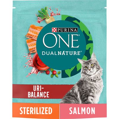 PURINA ONE Dual Nature Sterilised - Salmon & Cranberries 650g