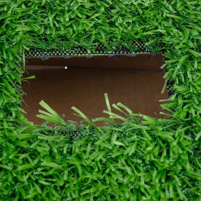 TIAKI Hunting Box with Grass Patch Cat Toy 40 x 28 x 7 cm (L x W x H)