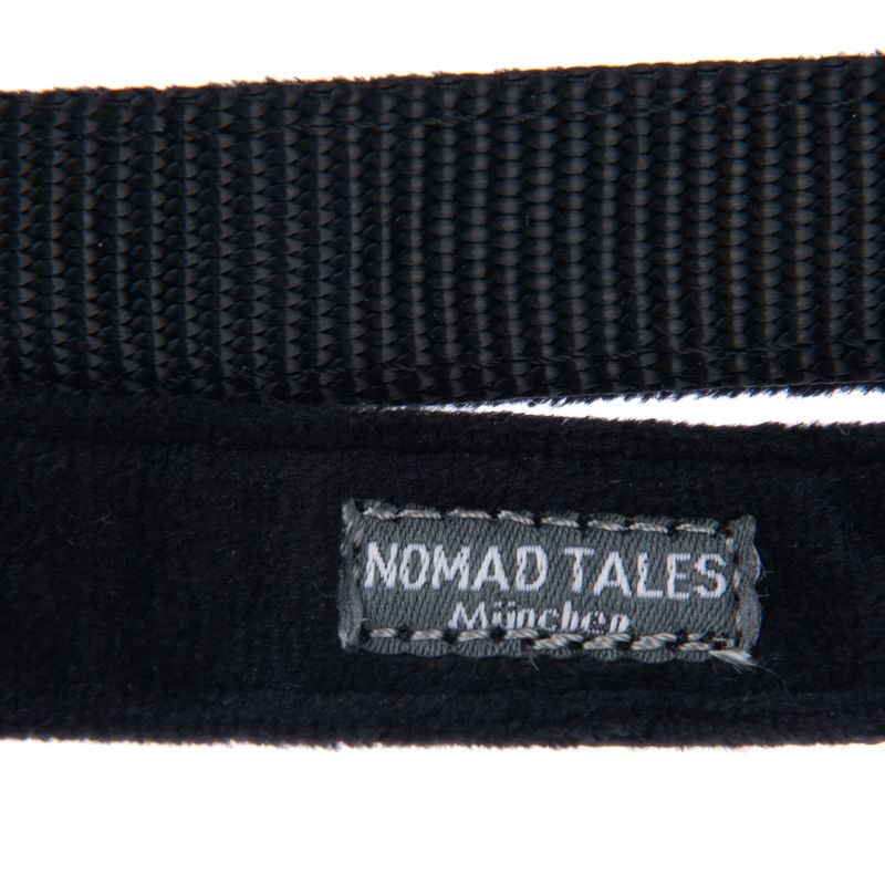 Nomad Tales Blush Dog Leash, ebony 200 cm long, 20 mm wide