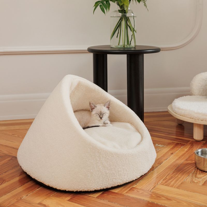 Modern Living Pisa Cat Bed 60 x 34cm (Diameter x Height)