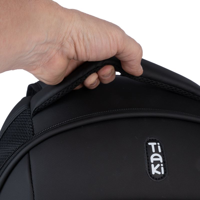 TIAKI Pet Backpack with Window 42 x 26 x 35 cm (L x W x H)