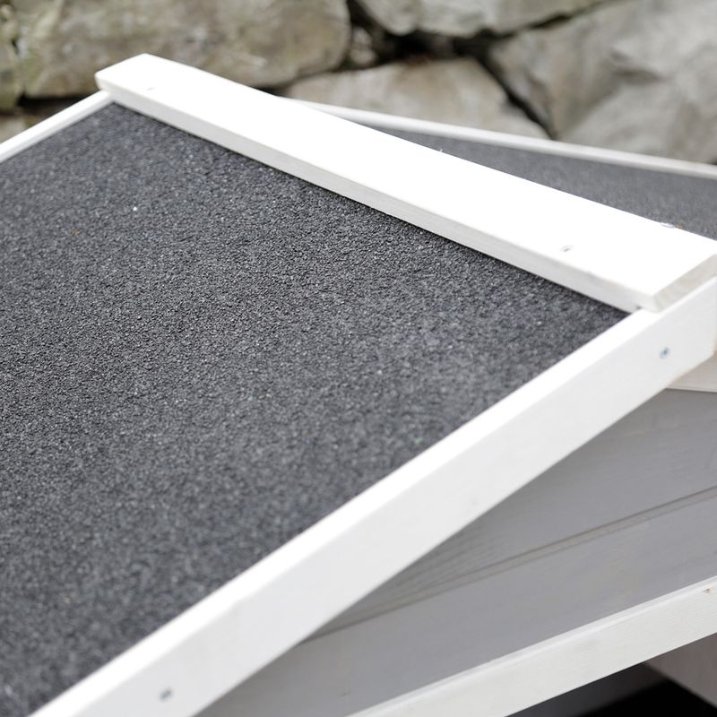 Kerbl Pet Rodent Hutch 4-Season Superior 130 x 66 x 110cm (L x W x H)