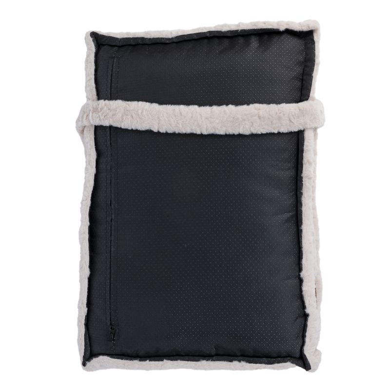 Modern Living Kuta Dog Mat Size XS: 60 x 40 x 8cm (L x W x H)