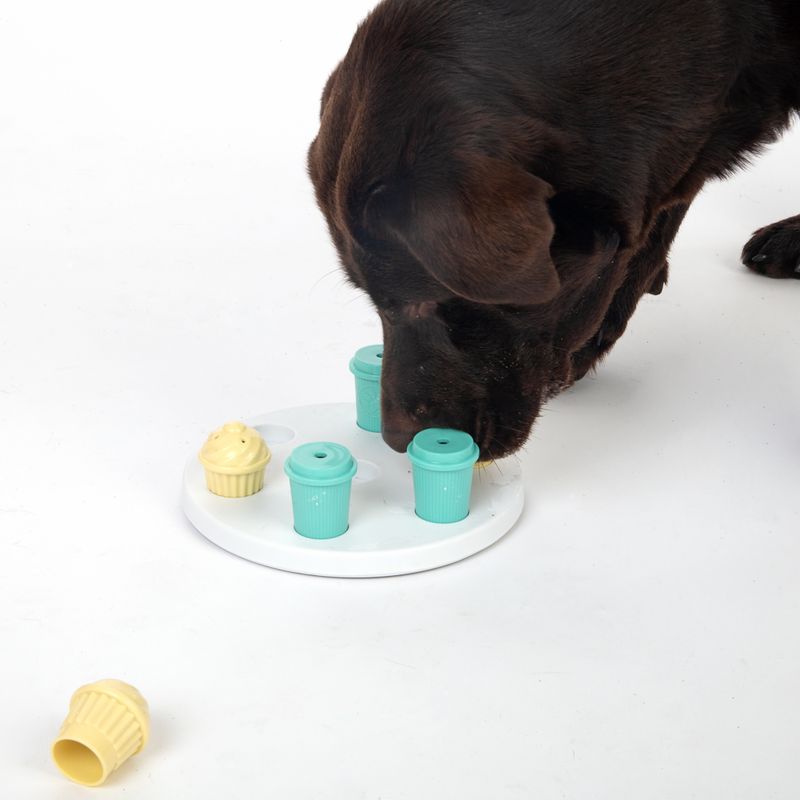 TIAKI Intelligence Toy Breakfast L 19.5 x W 19.5 x H 6 cm