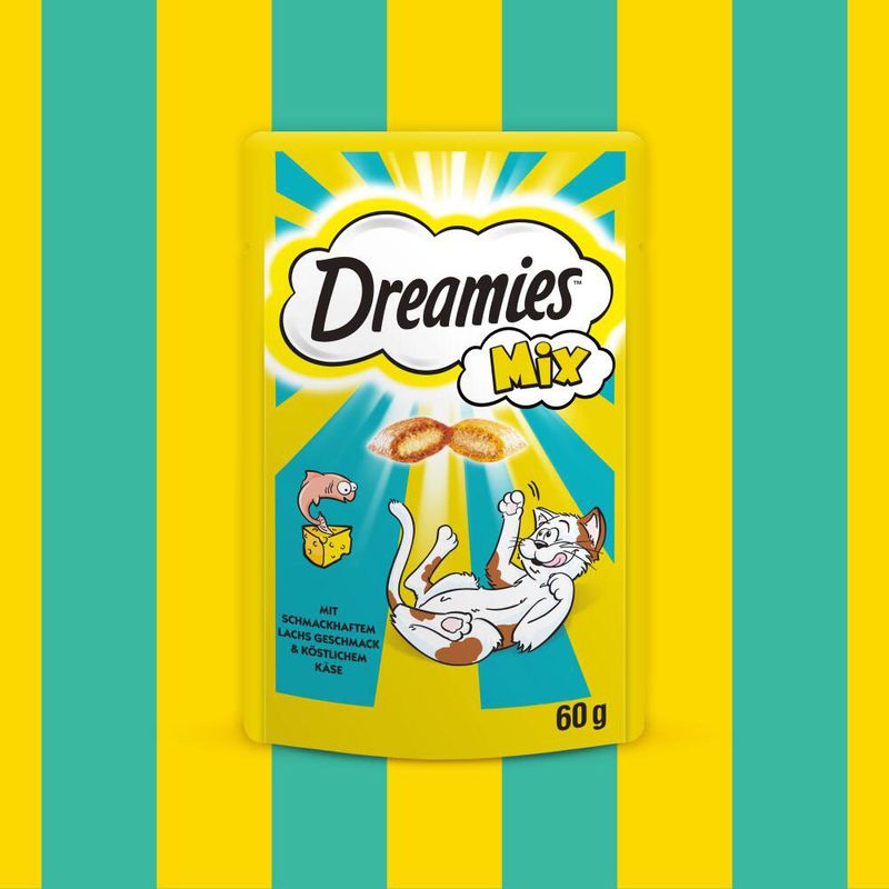 Dreamies Cat Snacks Mix Pack with Chicken & Duck