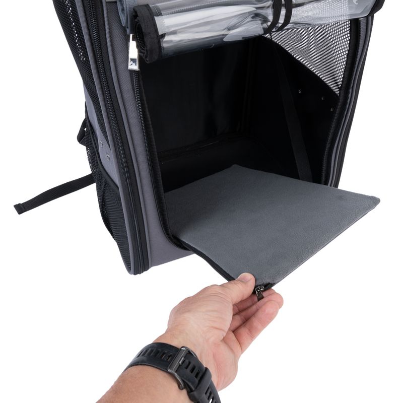 TIAKI Multi-Purpose Bird Backpack 40 x 30 x 52cm (L x W x H)