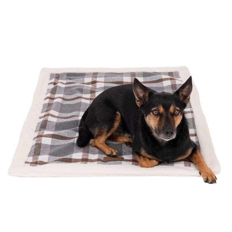 Modern Living Juneau Cosy Blanket 100 x 70cm (L x W)