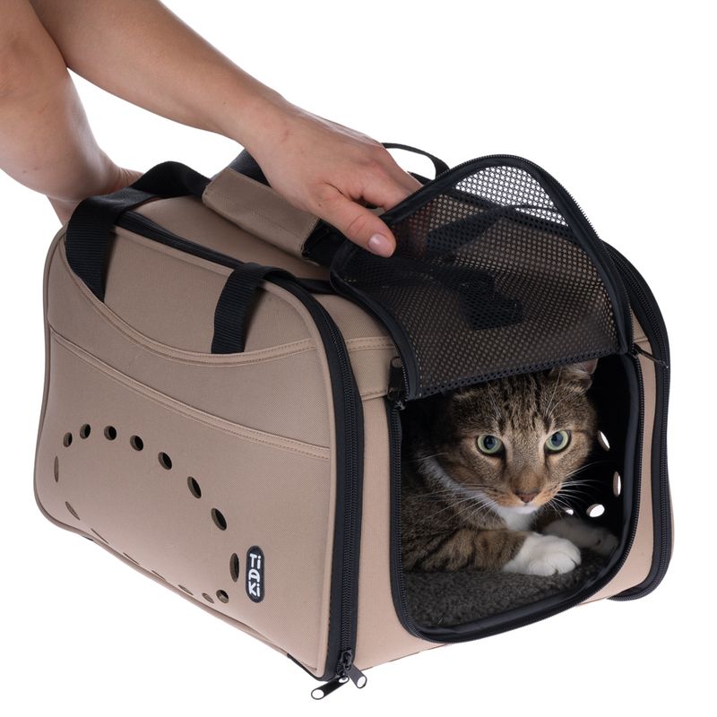 TIAKI Lightweight Carry Bag 44 x 28 x 28cm (L x W x H)